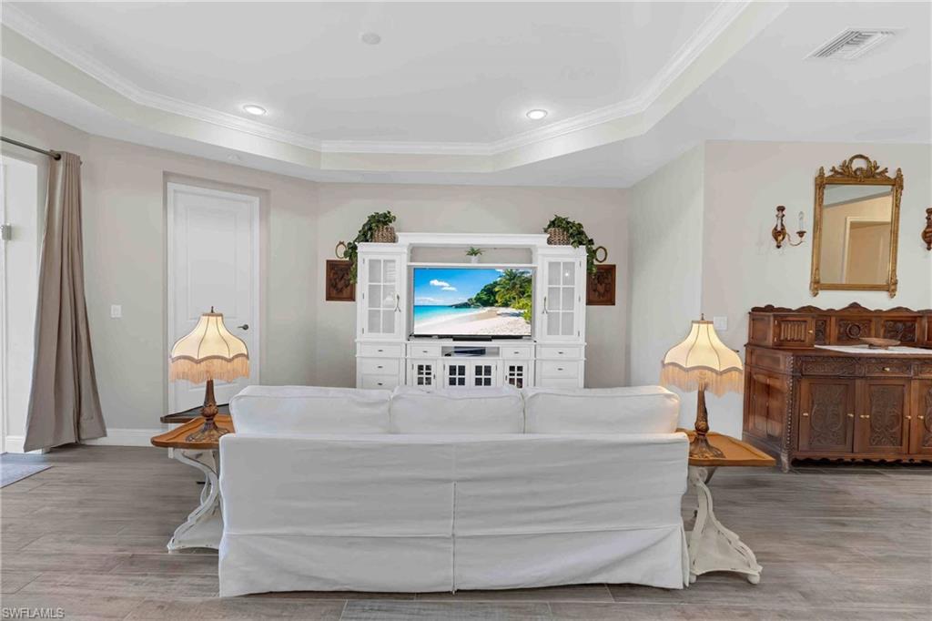 CYPRESS WALK - Residential