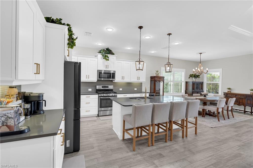 CYPRESS WALK - Residential