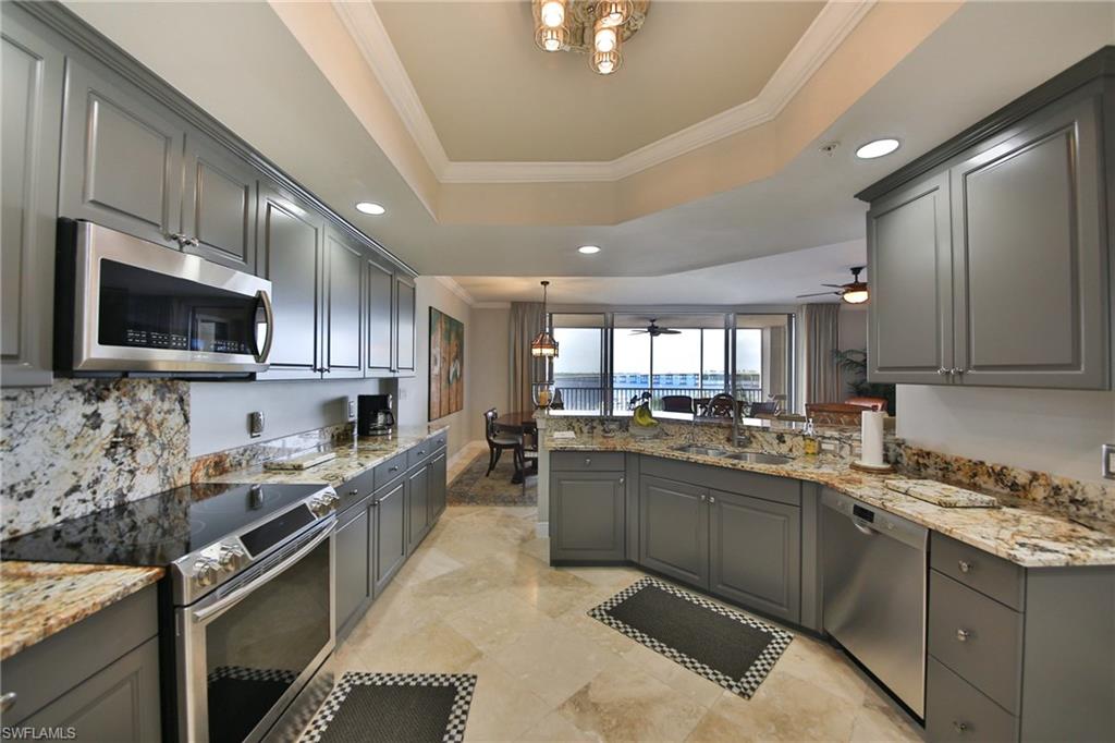 HIGH POINT PLACE - Residential