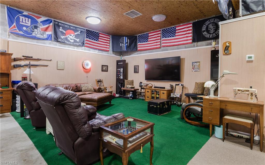 PORT CHARLOTTE - Residential