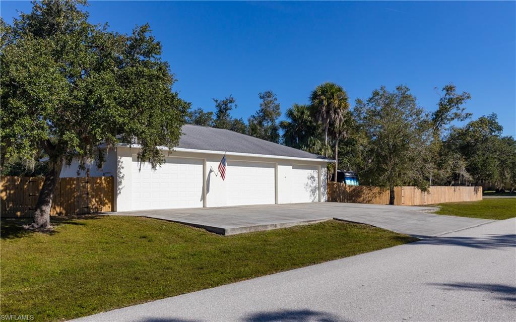 PORT CHARLOTTE - Residential