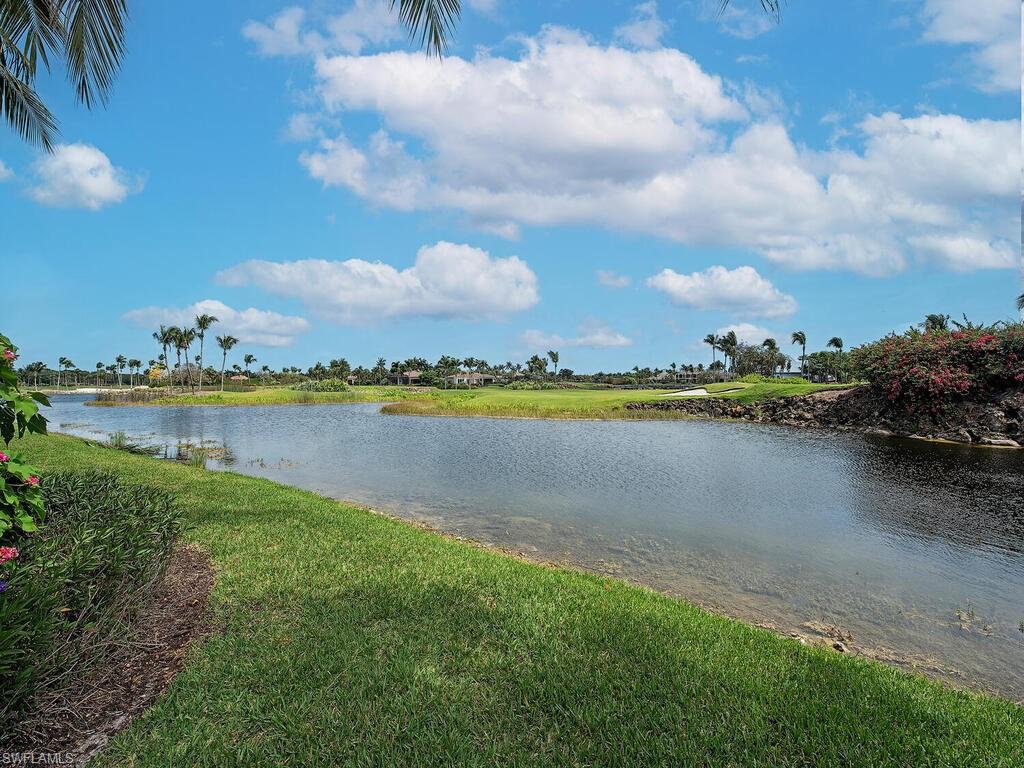 ISLA VISTA - Residential