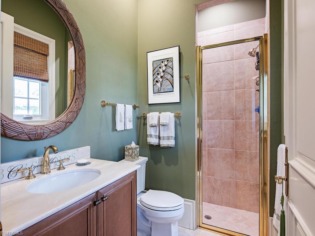 ISLA VISTA - Residential