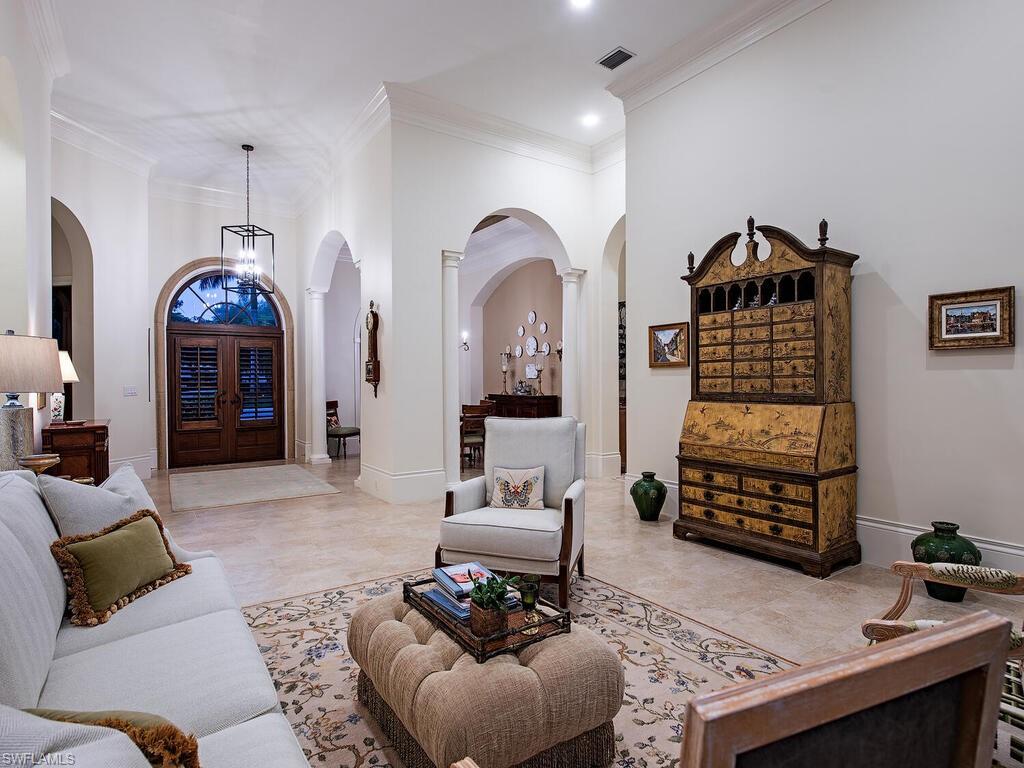 ISLA VISTA - Residential