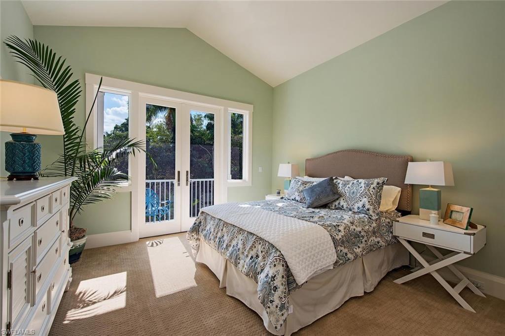 OLDE NAPLES - Residential