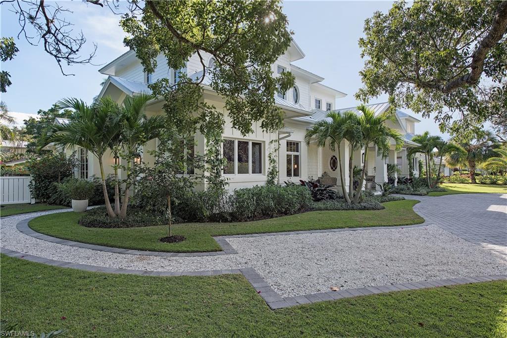 OLDE NAPLES - Residential