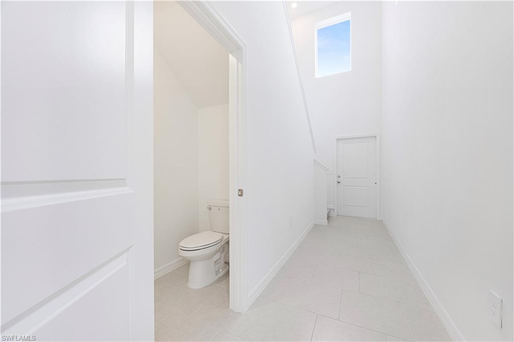 CRANE LANDING - Residential Lease