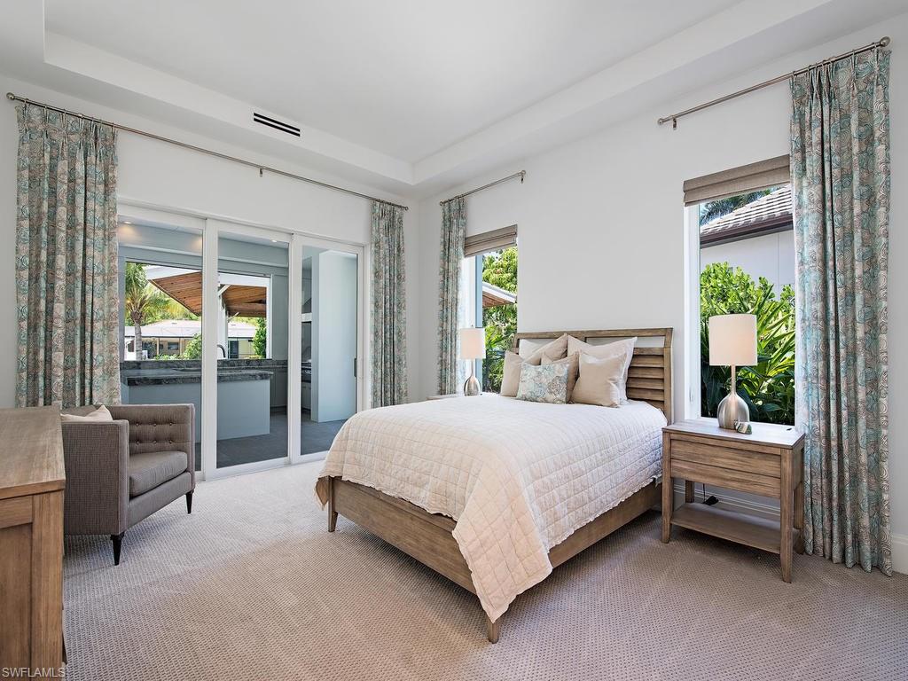 AQUALANE SHORES - Residential