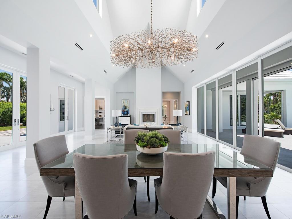 AQUALANE SHORES - Residential