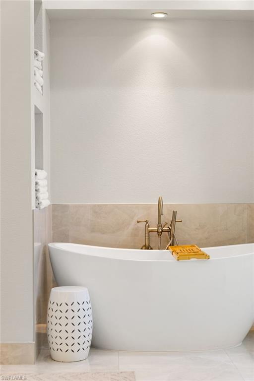 PINE RIDGE - Residential