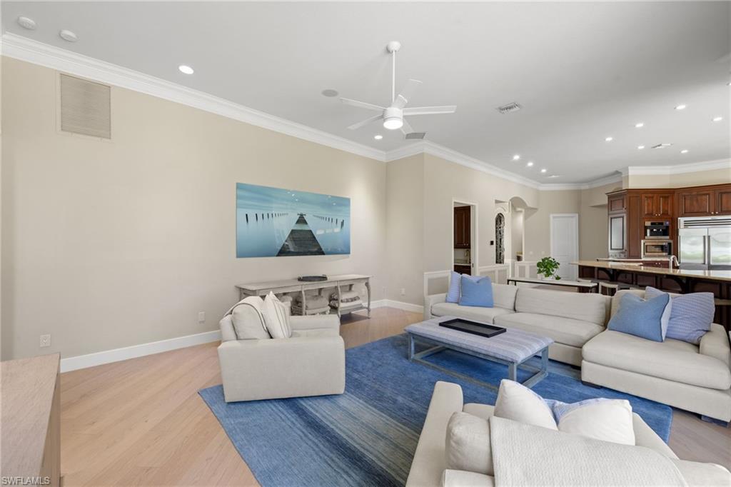 PINE RIDGE - Residential