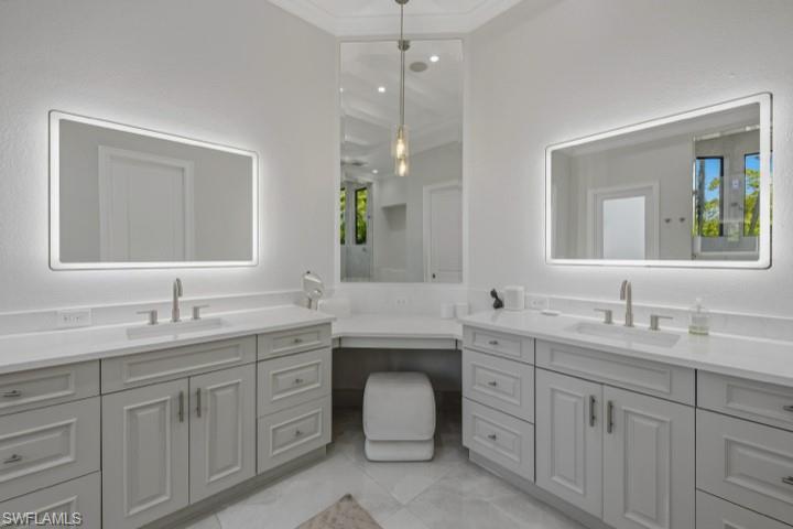 PINE RIDGE - Residential