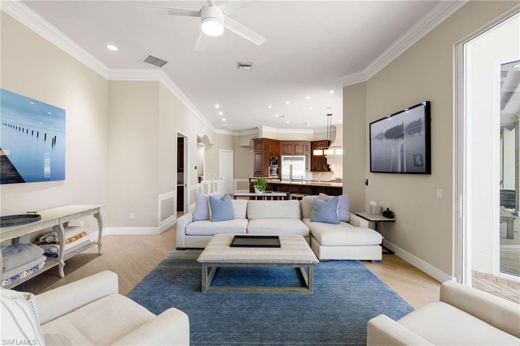 PINE RIDGE - Residential