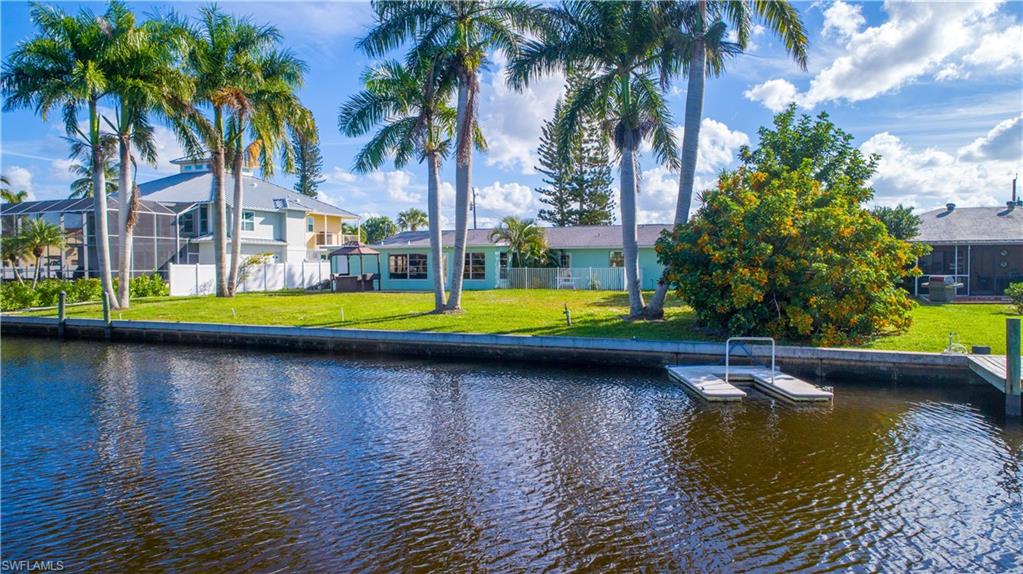 IMPERIAL SHORES - Land