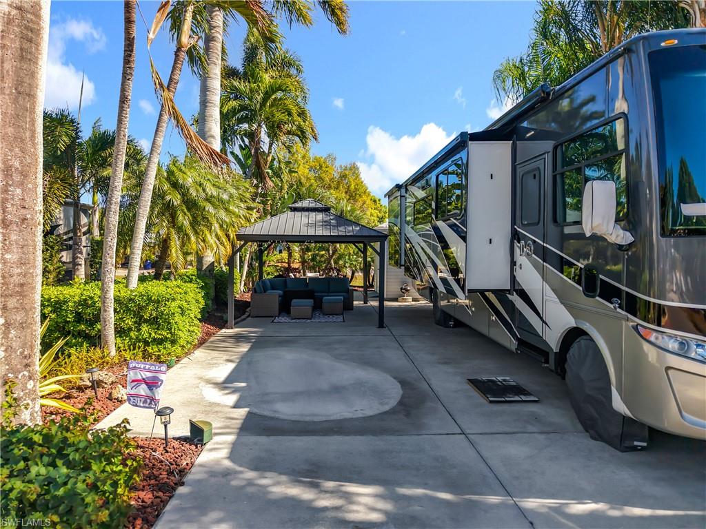 CYPRESS WOODS RV RESORT - Land