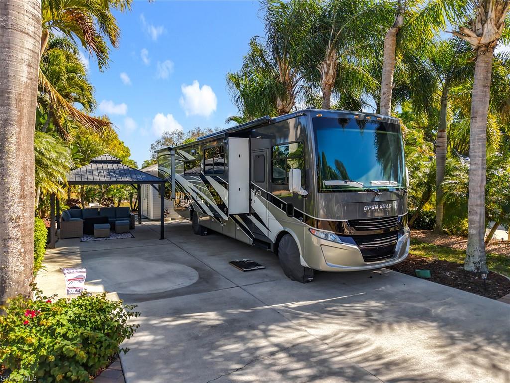 CYPRESS WOODS RV RESORT - Land