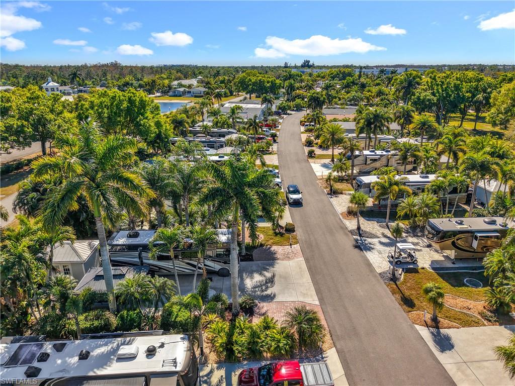 CYPRESS WOODS RV RESORT - Land