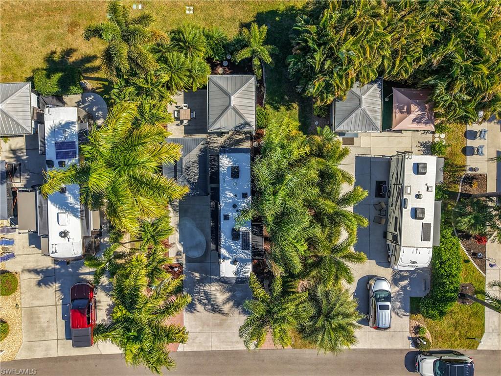 CYPRESS WOODS RV RESORT - Land