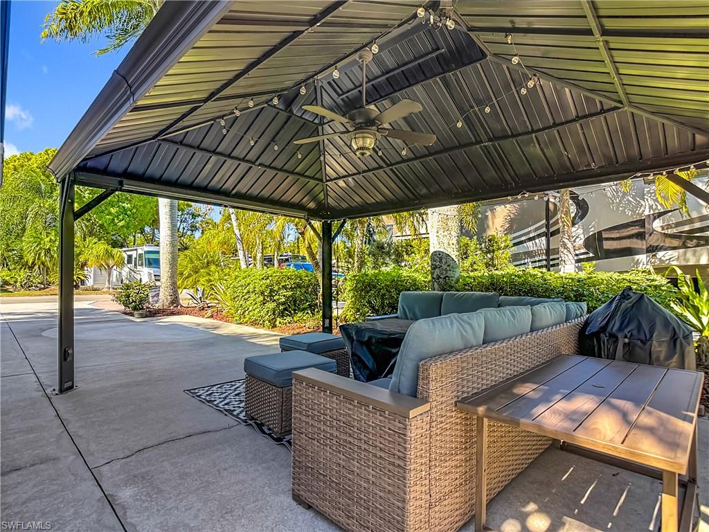 CYPRESS WOODS RV RESORT - Land