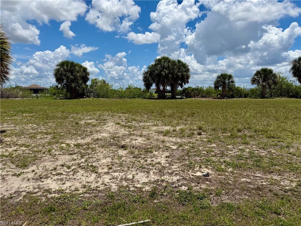 CAPE CORAL - Land