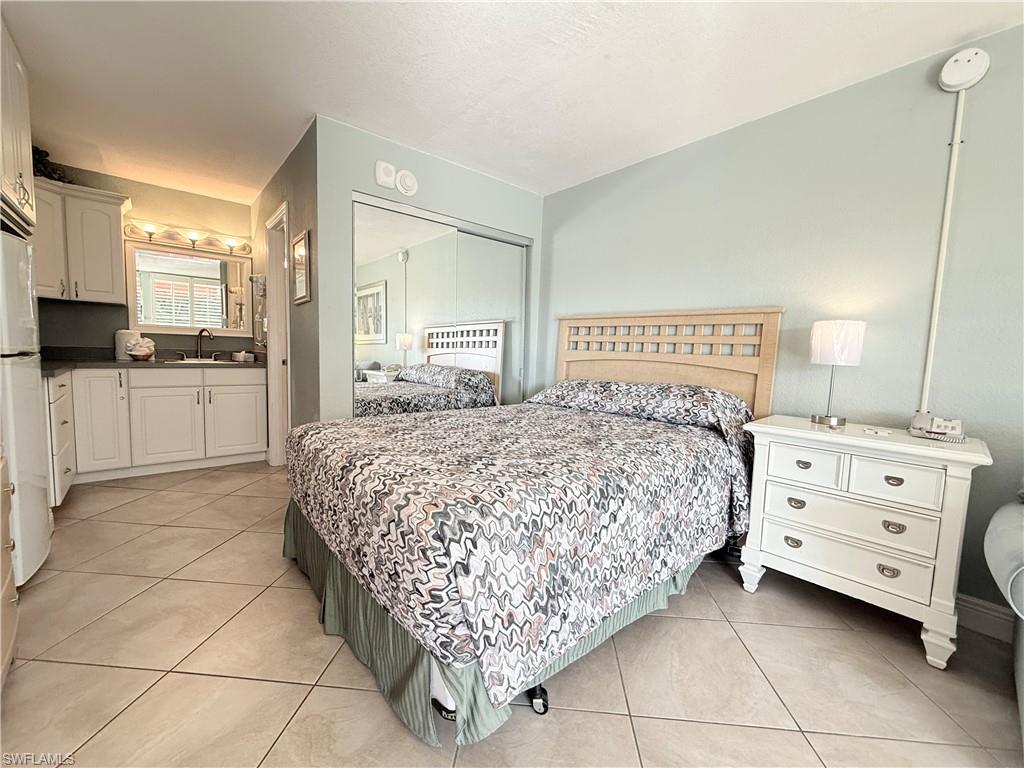 GULFCOAST INN OF NAPLES - Residential