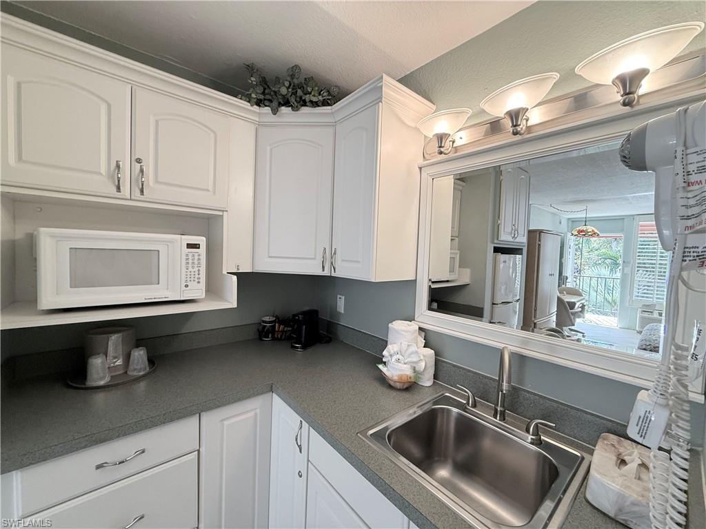 GULFCOAST INN OF NAPLES - Residential