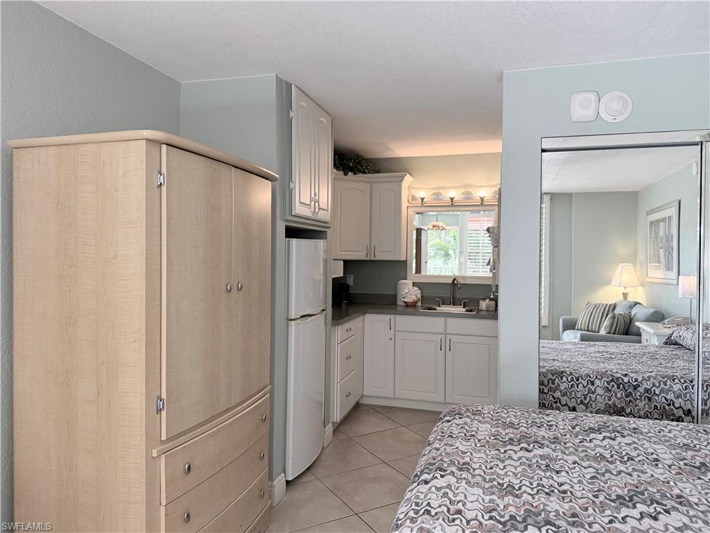 GULFCOAST INN OF NAPLES - Residential