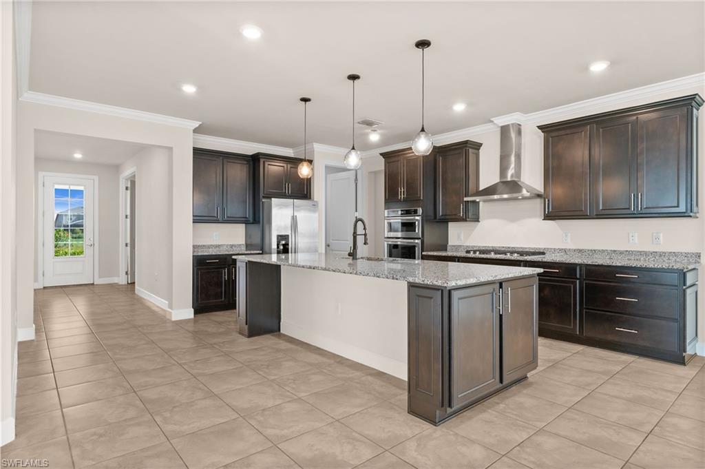 EDGEWATER - Residential