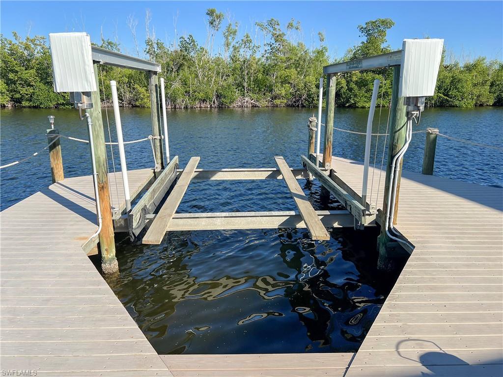 BAYSIDE ESTATES - Residential