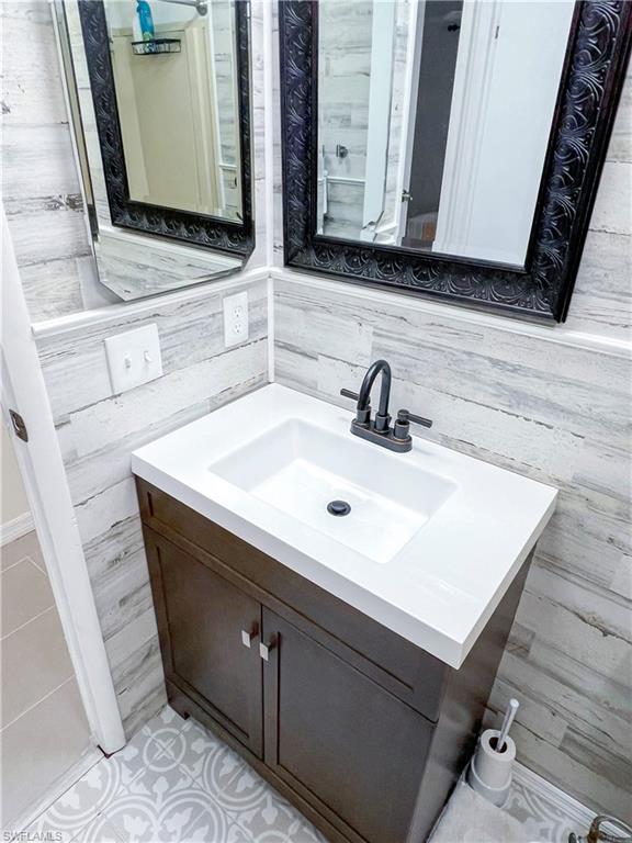 BAYSIDE ESTATES - Residential