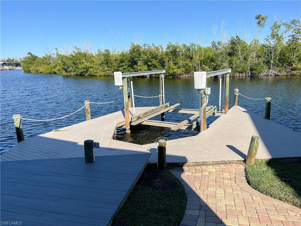 BAYSIDE ESTATES - Residential