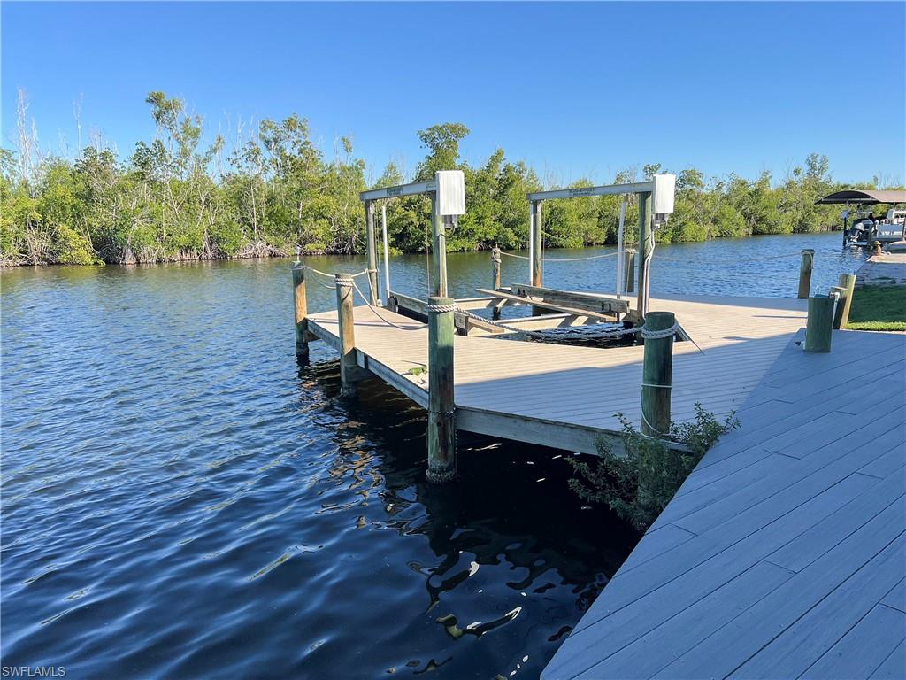 BAYSIDE ESTATES - Residential