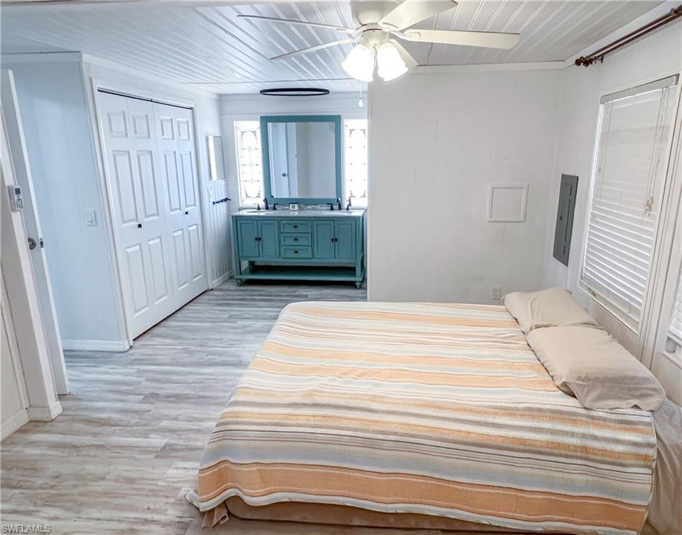 BAYSIDE ESTATES - Residential