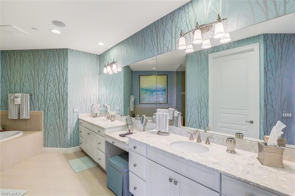 CARRARA - Residential Lease