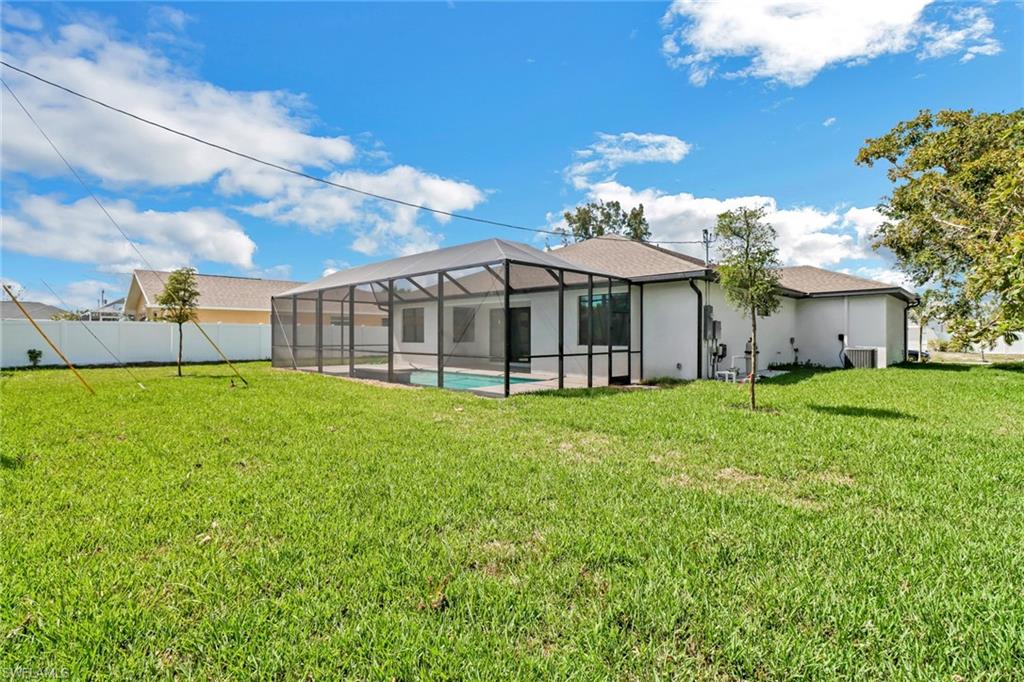 CAPE CORAL - Residential