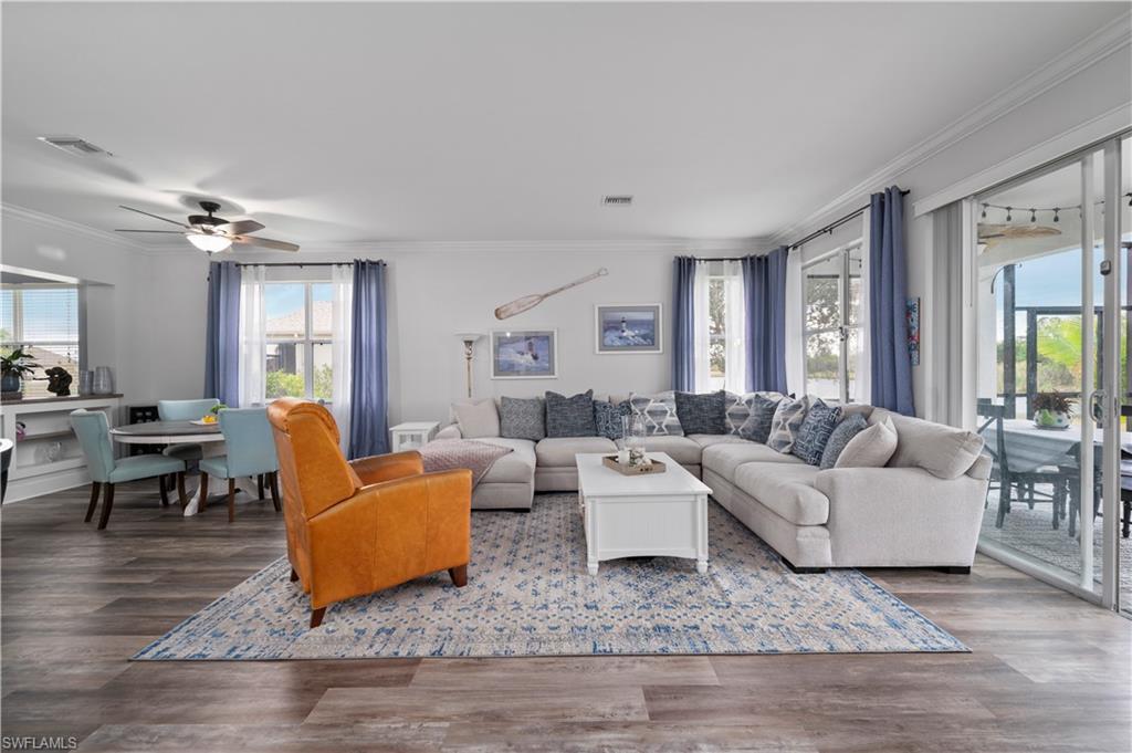 LAKE PEMBROKE - Residential