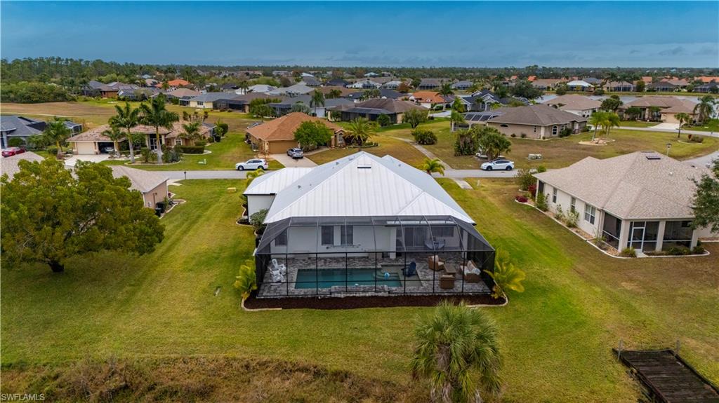 LAKE PEMBROKE - Residential