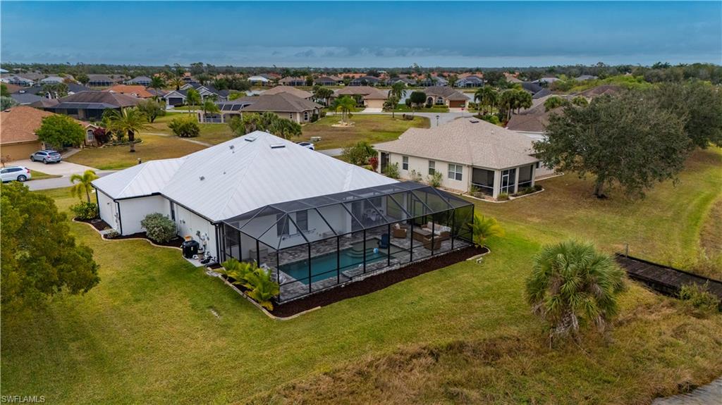 LAKE PEMBROKE - Residential