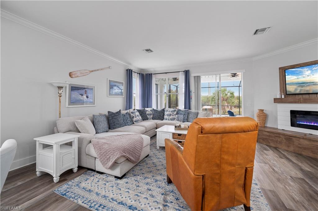 LAKE PEMBROKE - Residential