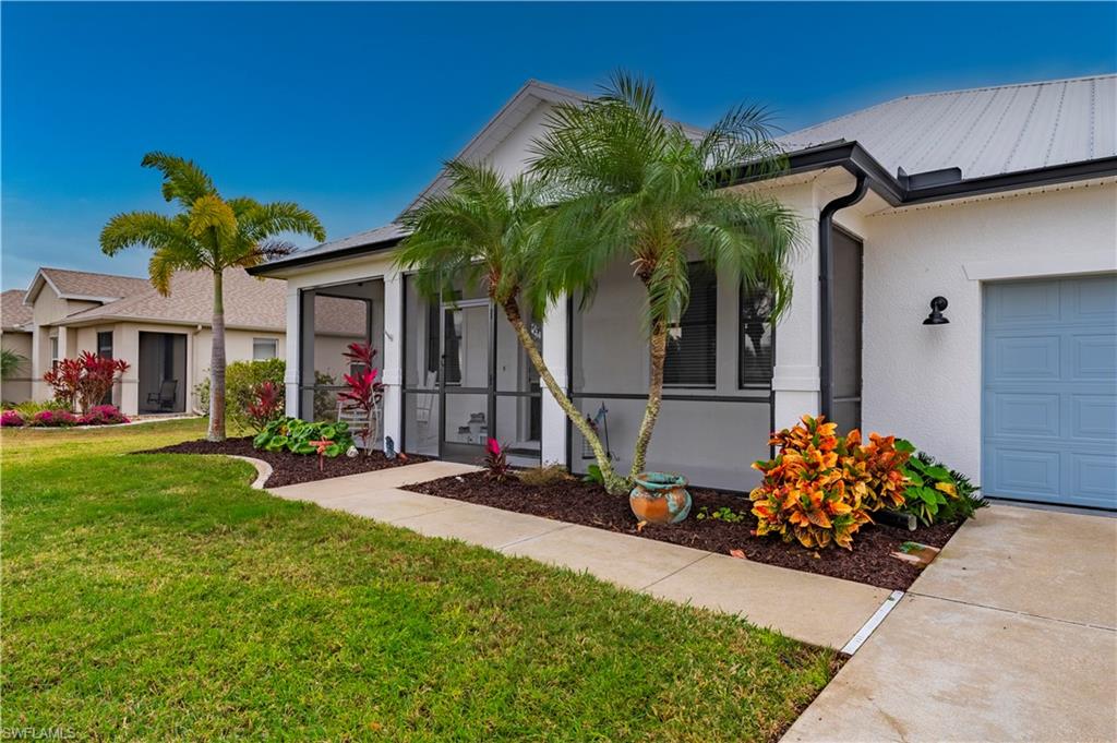 LAKE PEMBROKE - Residential