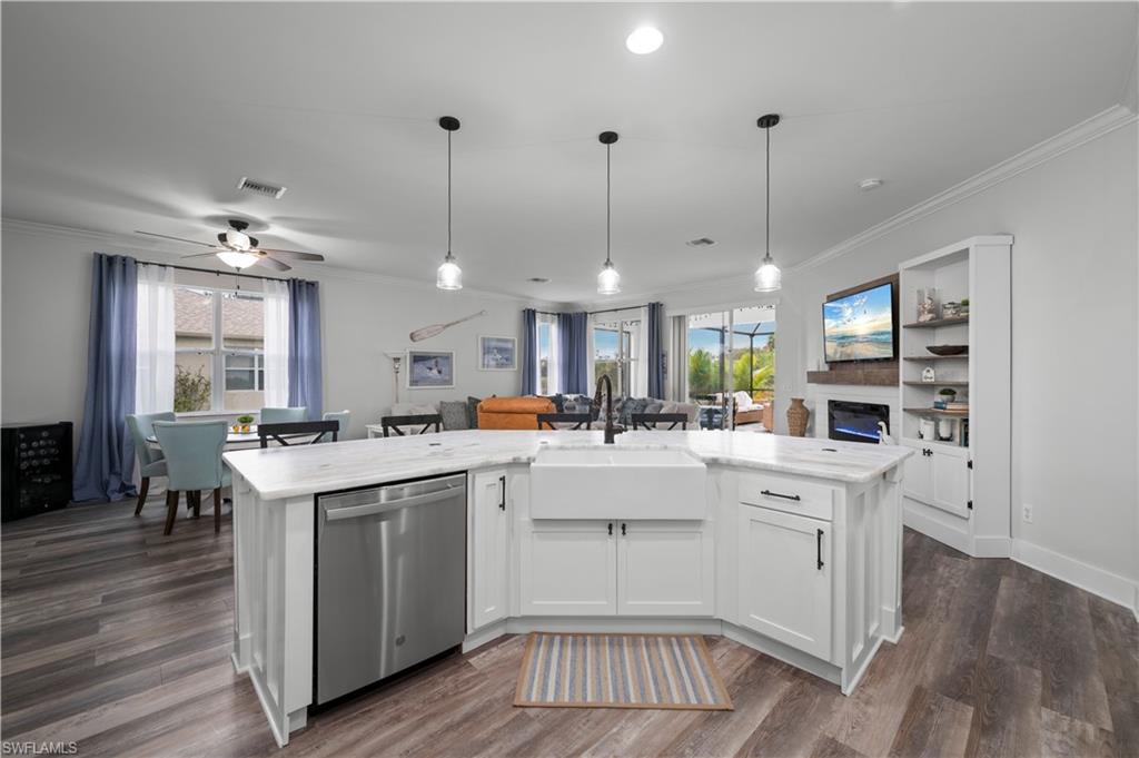 LAKE PEMBROKE - Residential