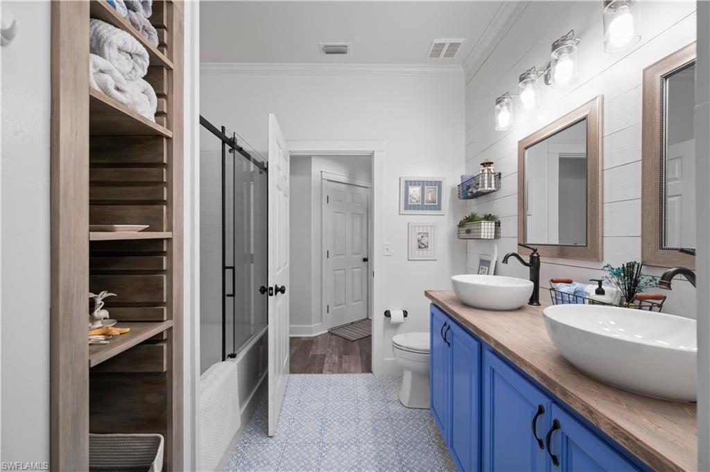 LAKE PEMBROKE - Residential