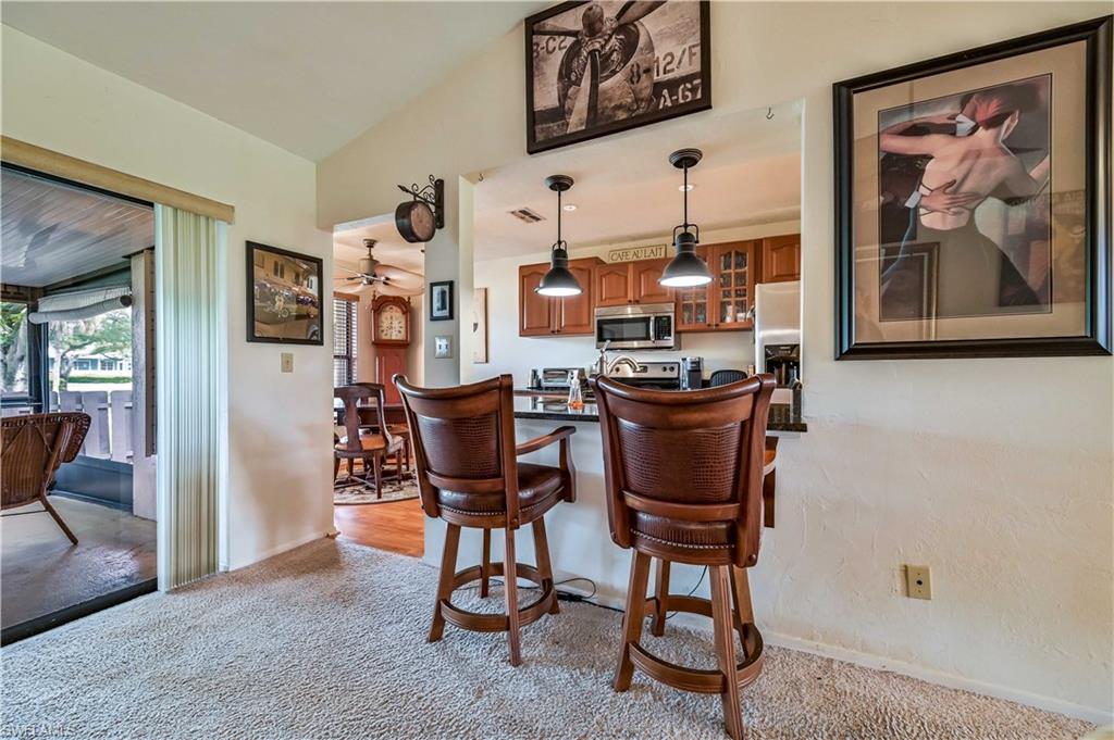 COMPASS POINTE - Residential