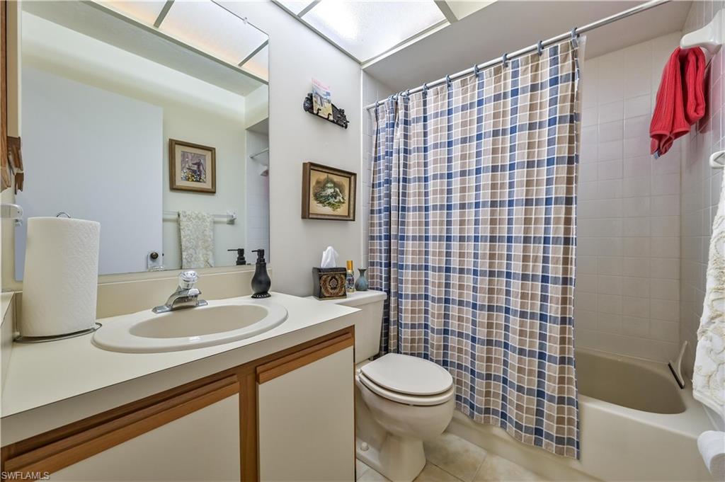 COMPASS POINTE - Residential