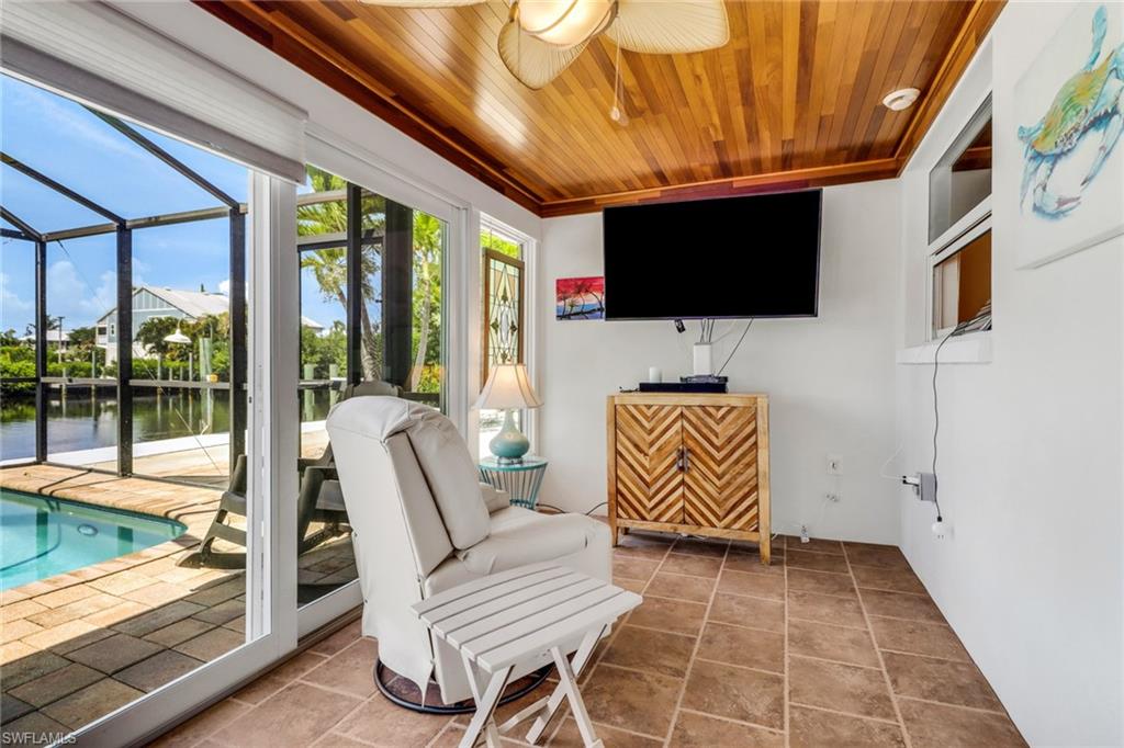 SERENITY COVE - Residential