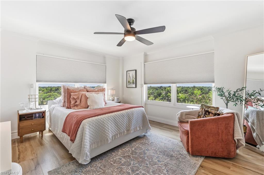 FIRST HARBOUR TOWER CONDO - Residential