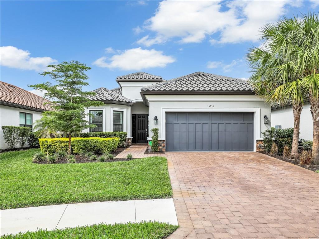 ESPLANADE BY THE ISLANDS - Residential