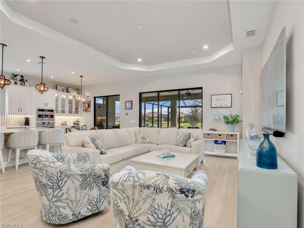 ESPLANADE BY THE ISLANDS - Residential