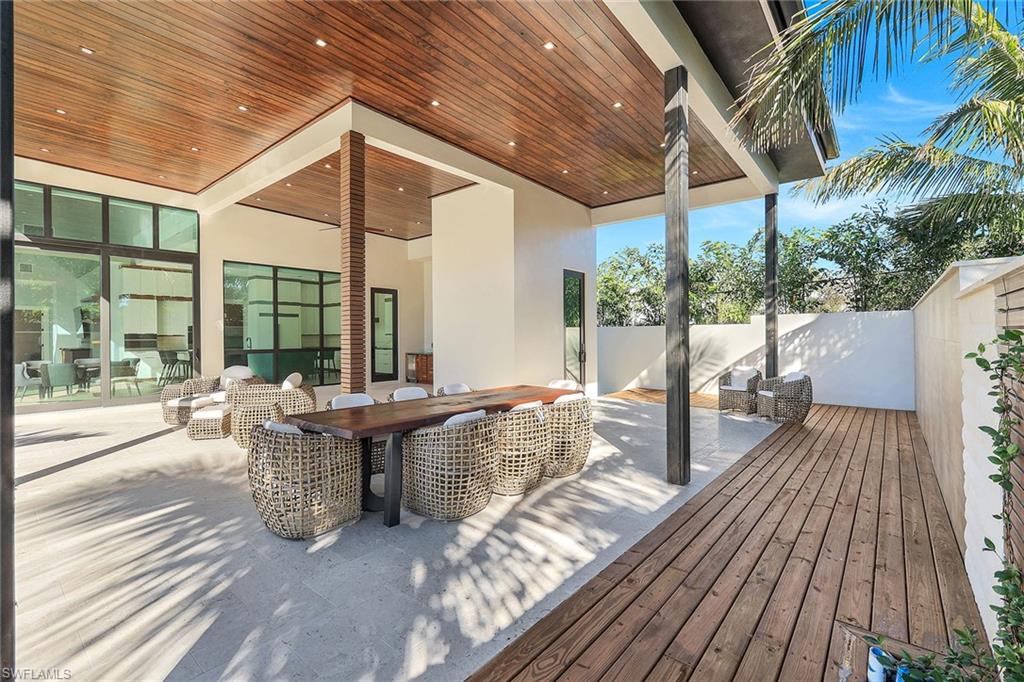 MARCO ISLAND - Residential