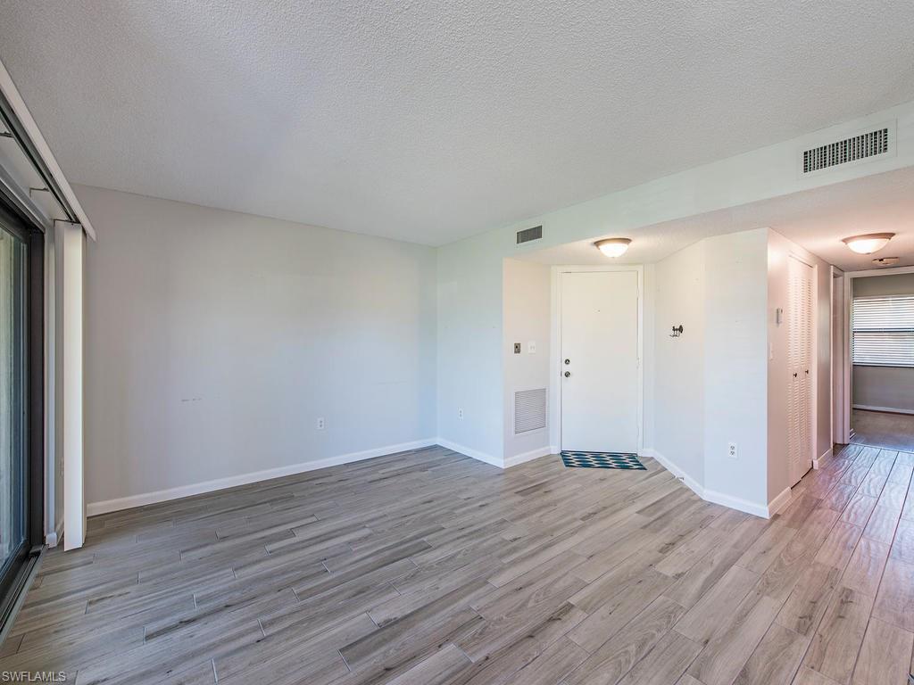 TROPIC SCHOONER APTS - Residential